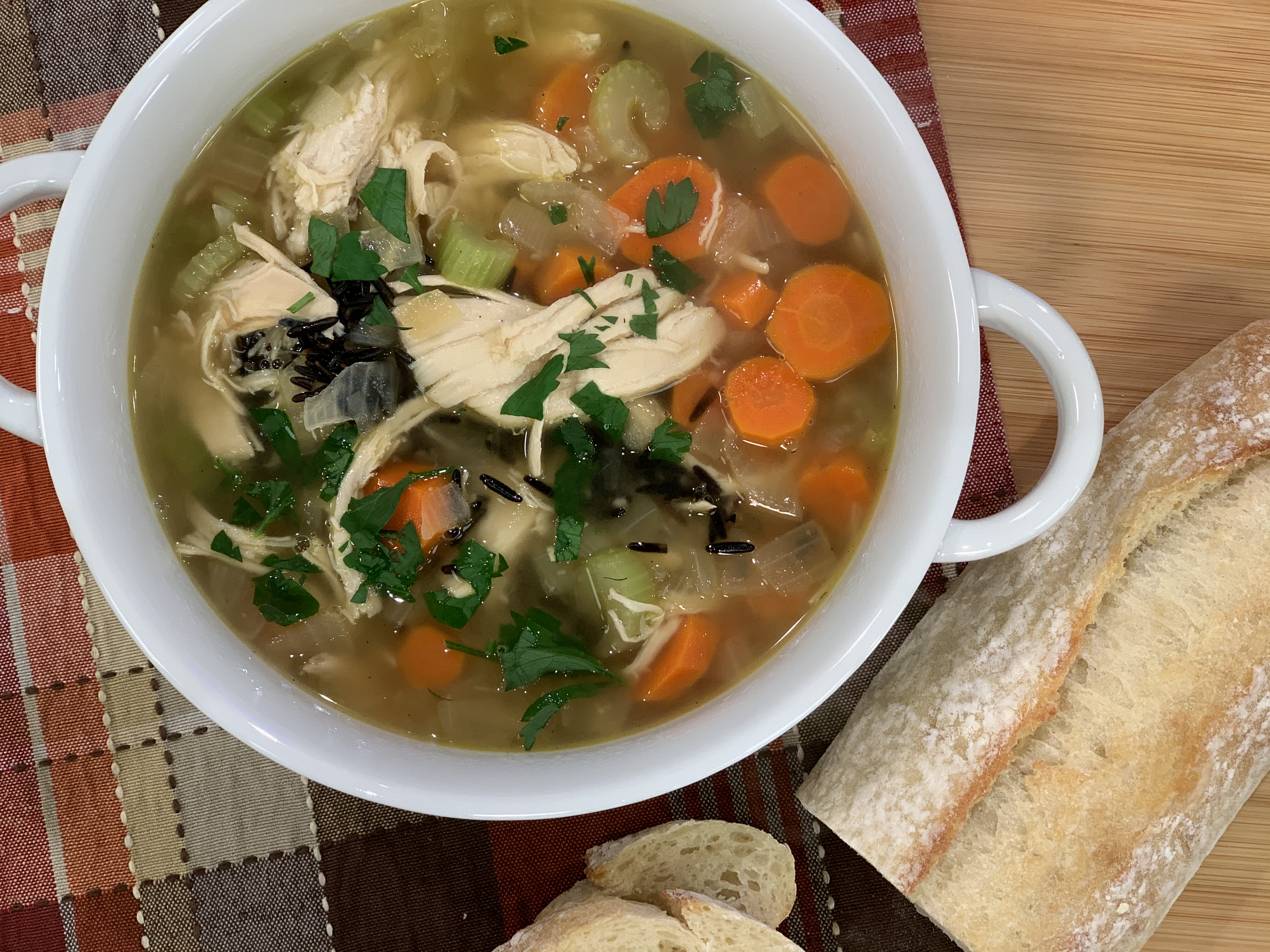 https://bigycloud.relationshop.net/RSData/recipes/25112019095737_Chicken_Wild_Rice_Soup.jpg